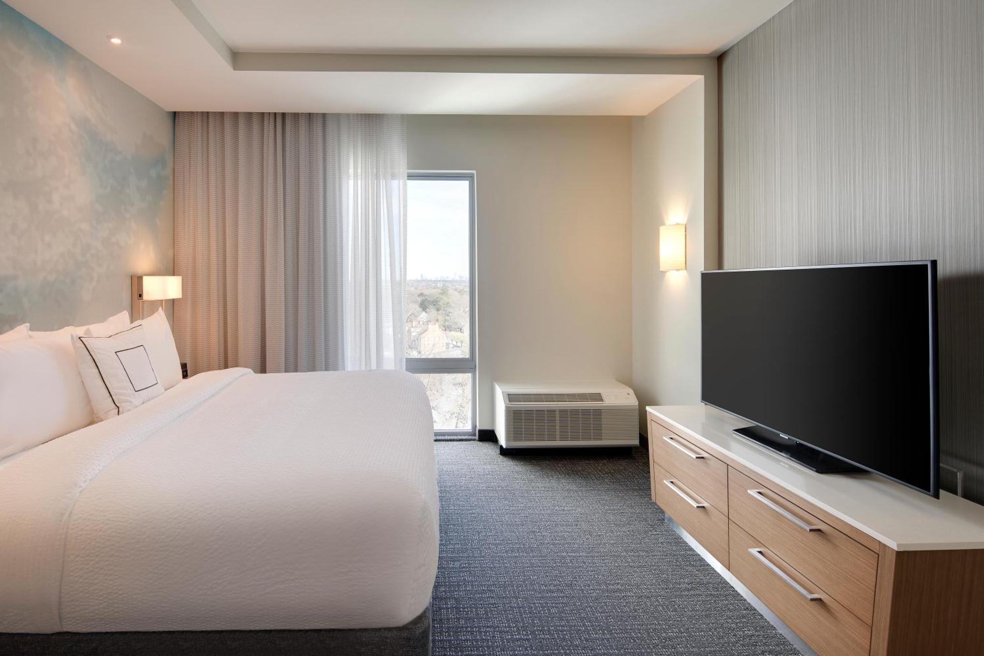 Courtyard By Marriott Atlanta Vinings/Galleria Smyrna Exterior photo